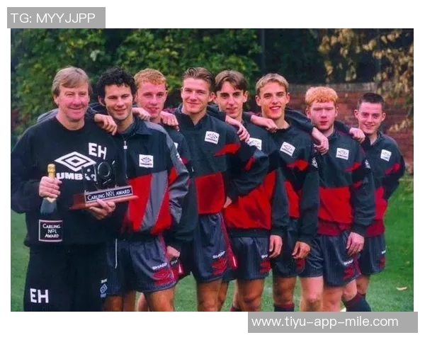 曼联92班创办大学遭指控种族不平等内维尔感动落泪 曼联92班创办大学遭指控种族不平等内维尔感动落泪