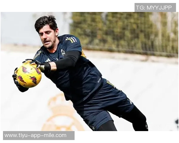 库尔图瓦直言全队支持阿隆索否则比赛结果将是惨败0-6 库尔图瓦直言全队支持阿隆索否则比赛结果将是惨败0-6