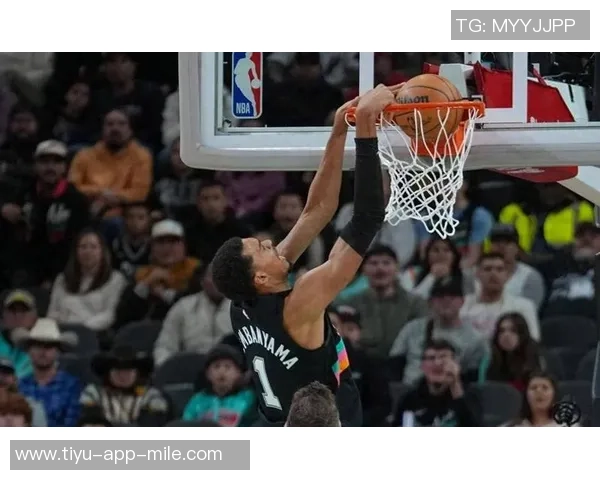 尚帕尼三分狂潮引领球队创纪录36分个人新高助力胜利